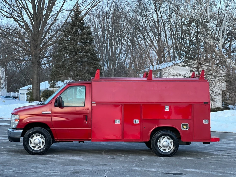 2011 Ford Econoline Van - Image 3 of 21
