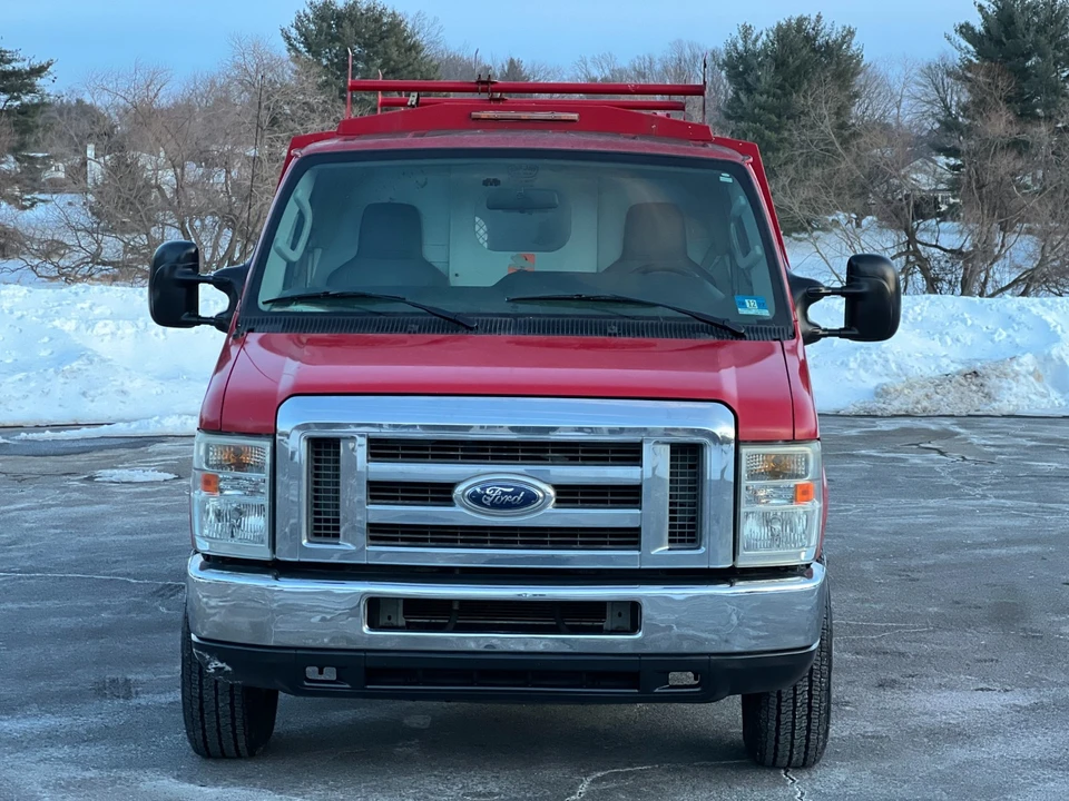 2011 Ford Econoline Van - Image 2 of 21