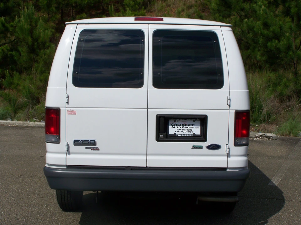 2011 Ford Econoline Van - Image 4 of 31