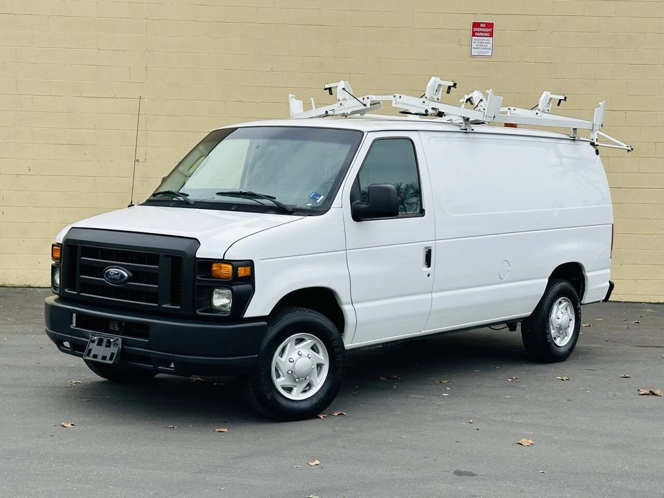 2011 Ford Econoline Van - Image 6 of 21