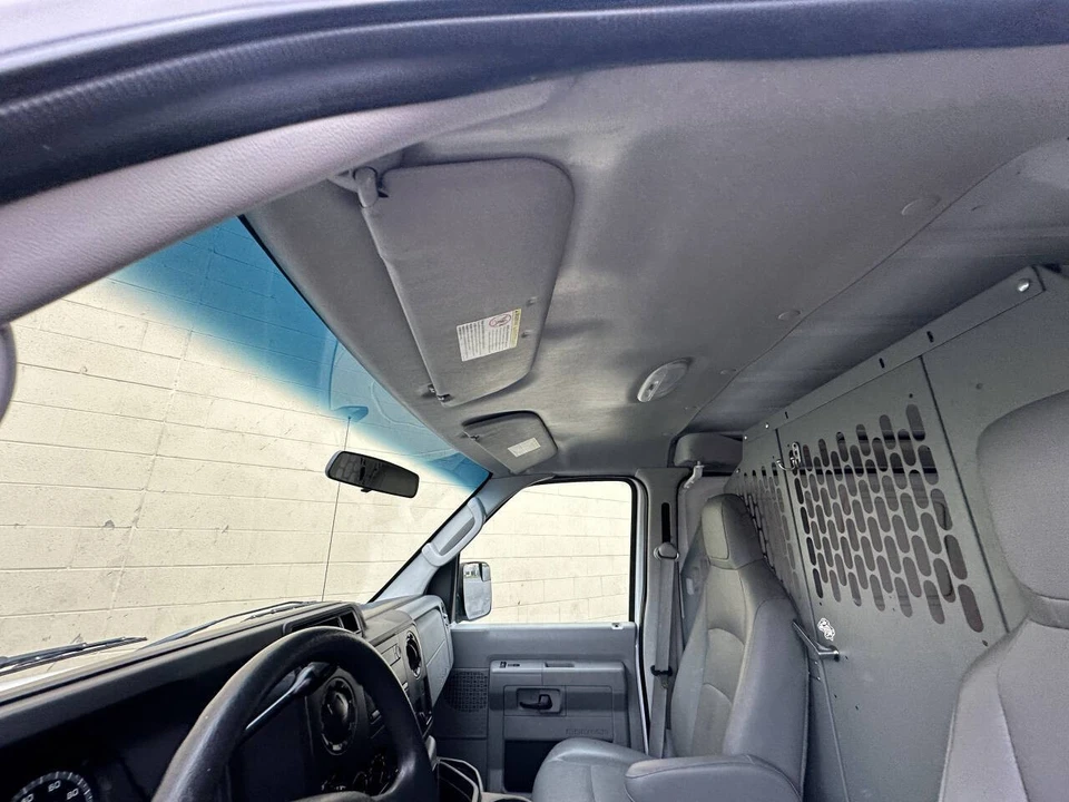 2011 Ford Econoline Van - Image 18 of 21