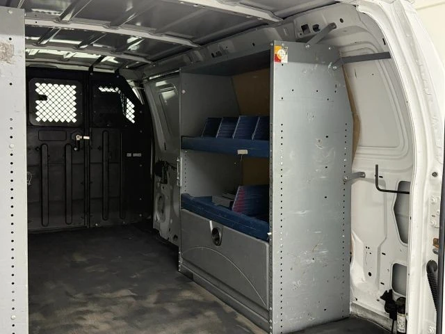 2011 Ford Econoline Van - Image 29 of 31