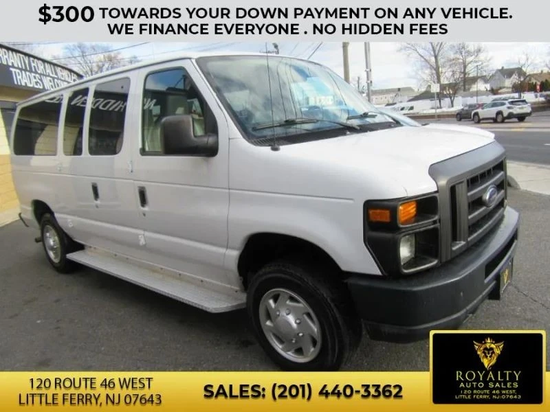 2011 Ford Econoline Van - Image 4 of 12