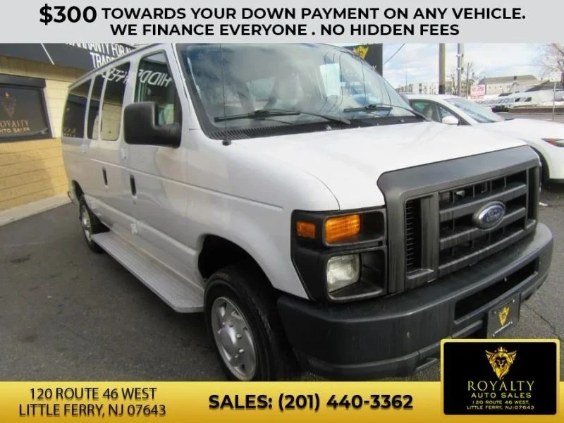 2011 Ford Econoline Van - Image 3 of 12