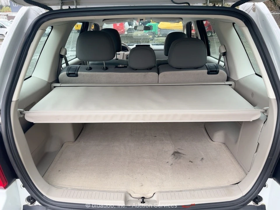 2011 Ford Escape - Image 11 of 12