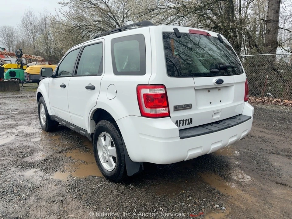 2011 Ford Escape - Image 3 of 12