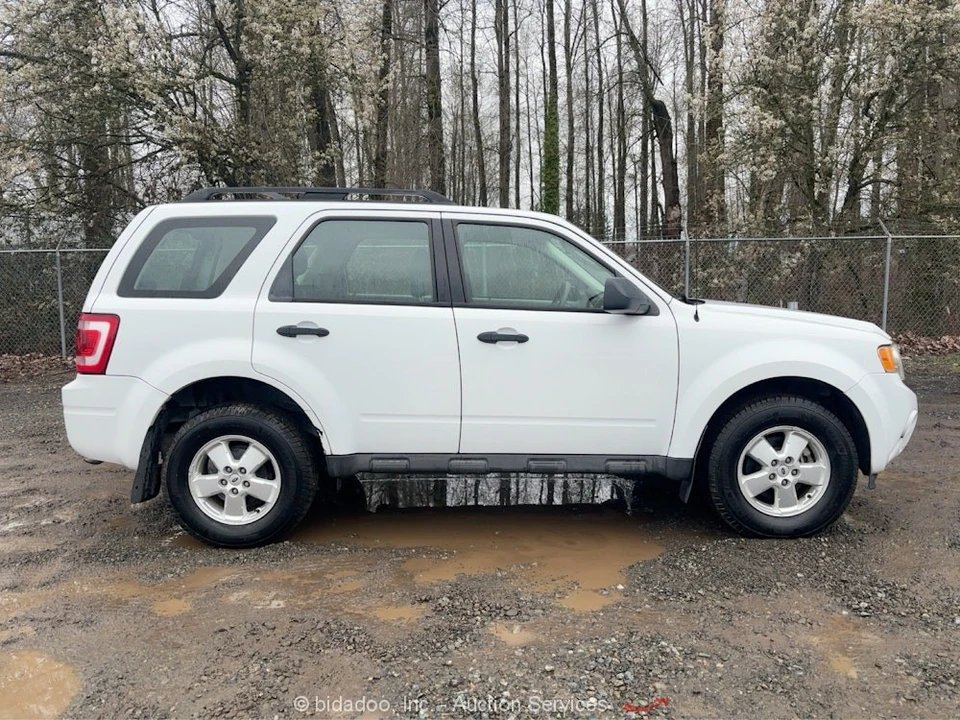 2011 Ford Escape - Image 6 of 12