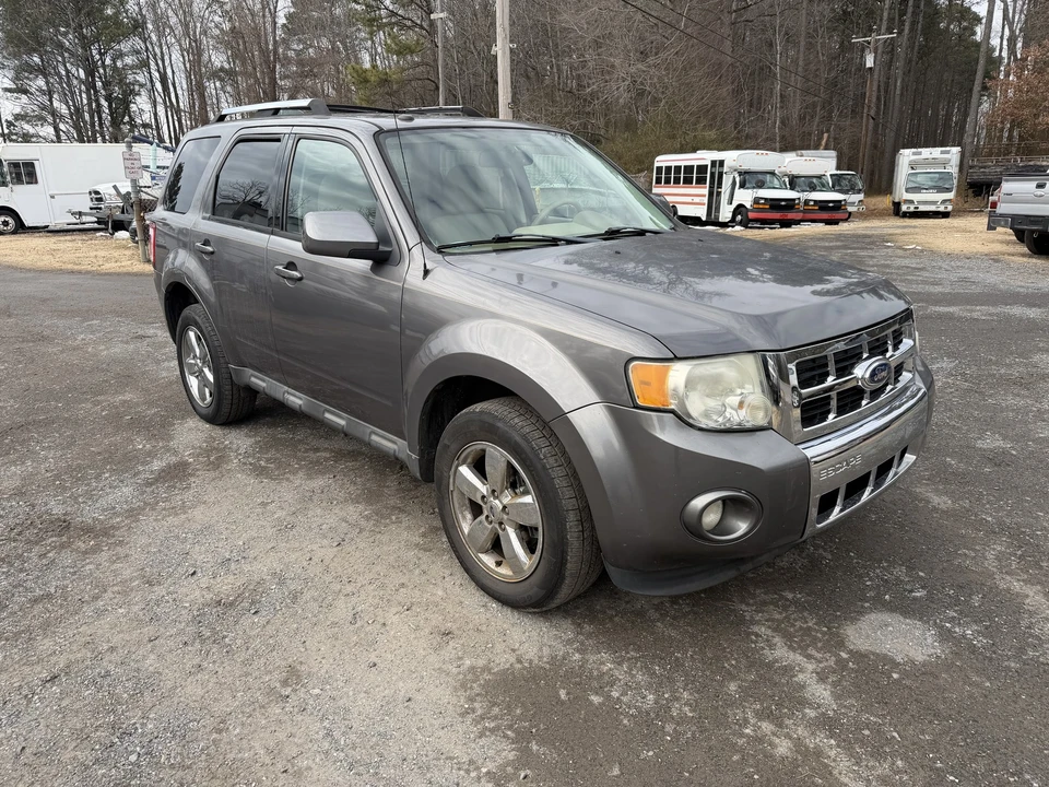2011 Ford Escape - Image 8 of 18