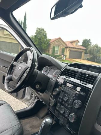 2011 Ford Escape - Image 7 of 12