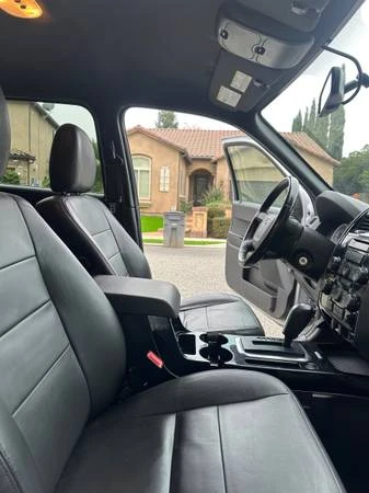 2011 Ford Escape - Image 8 of 12