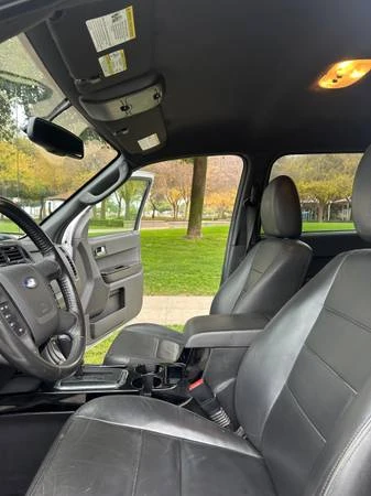 2011 Ford Escape - Image 6 of 12