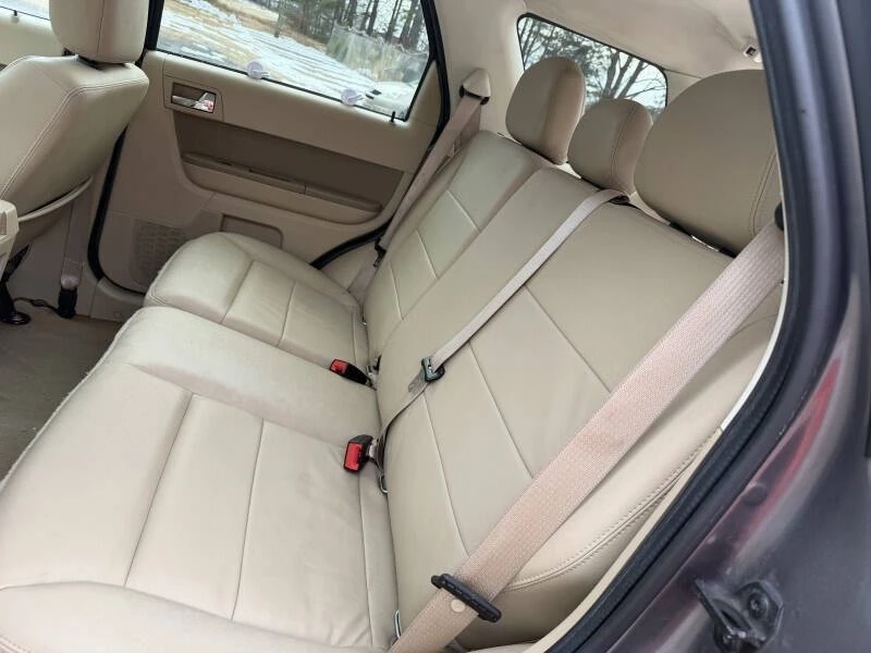 2011 Ford Escape - Image 15 of 18