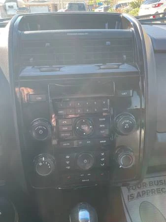 2011 Ford Escape - Image 16 of 17