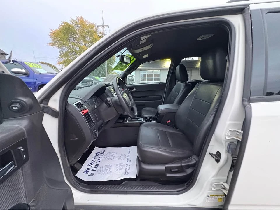 2011 Ford Escape - Image 11 of 20
