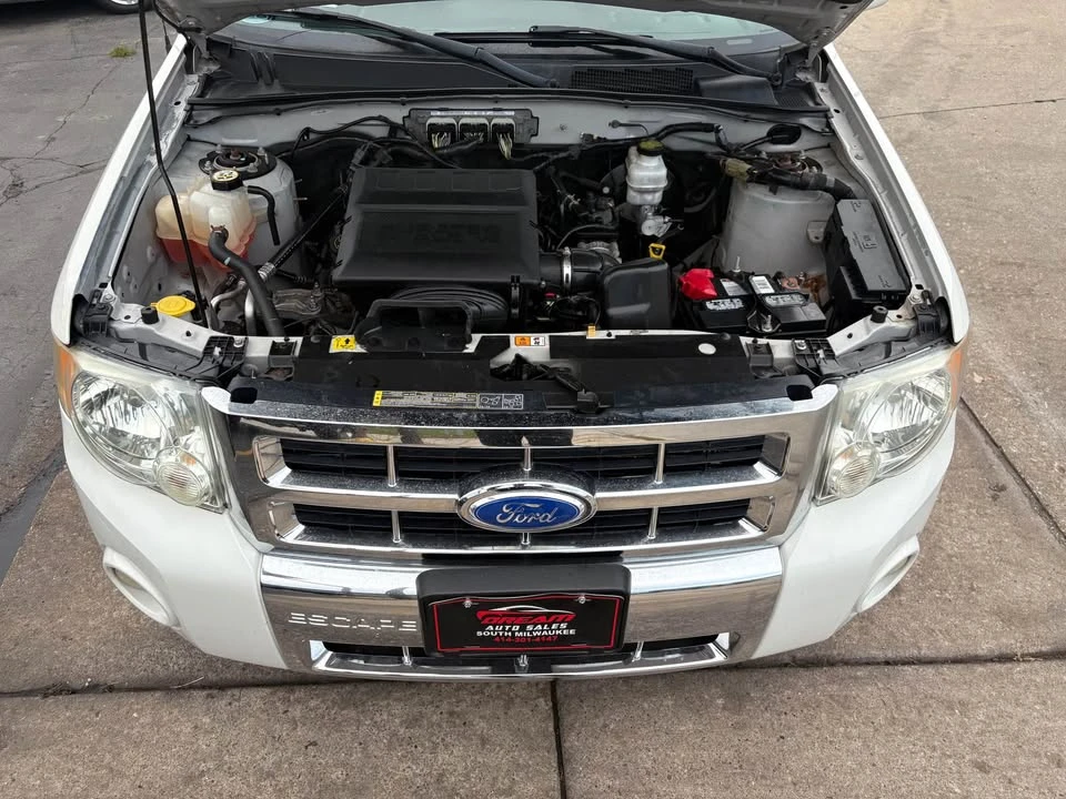 2011 Ford Escape - Image 2 of 20