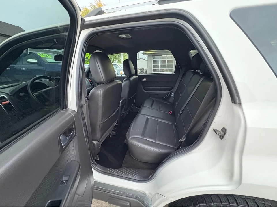 2011 Ford Escape - Image 13 of 20
