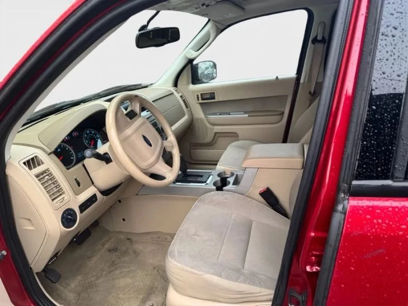 2011 Ford Escape - Image 10 of 11