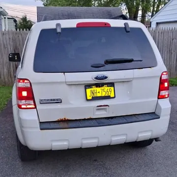 2011 Ford Escape XLT Sport SUV 4D