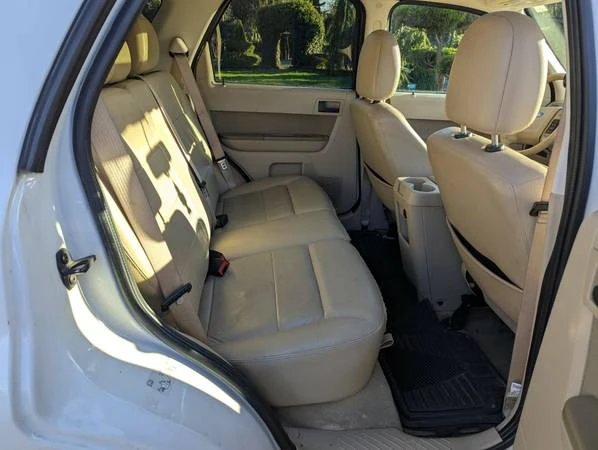 2011 Ford Escape - Image 4 of 5