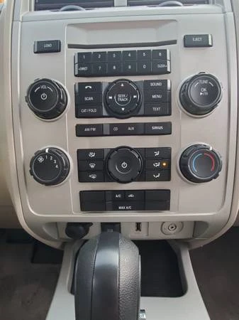 2011 Ford Escape - Image 17 of 21