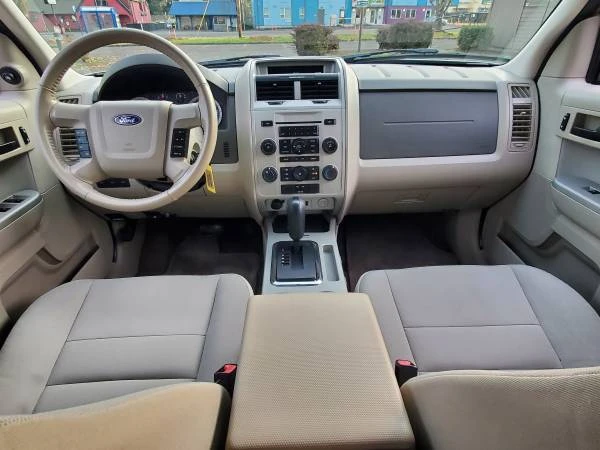 2011 Ford Escape - Image 15 of 21