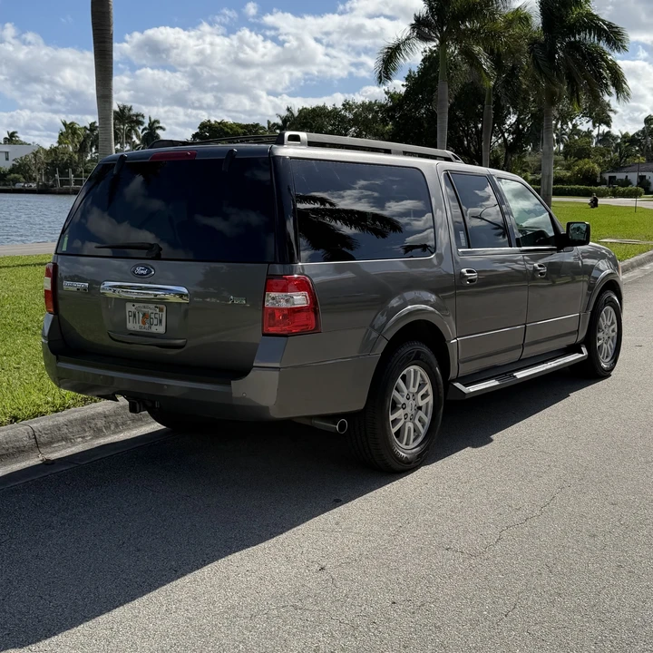 2011 Ford Expedition 3rd Gen - Image 12 of 12