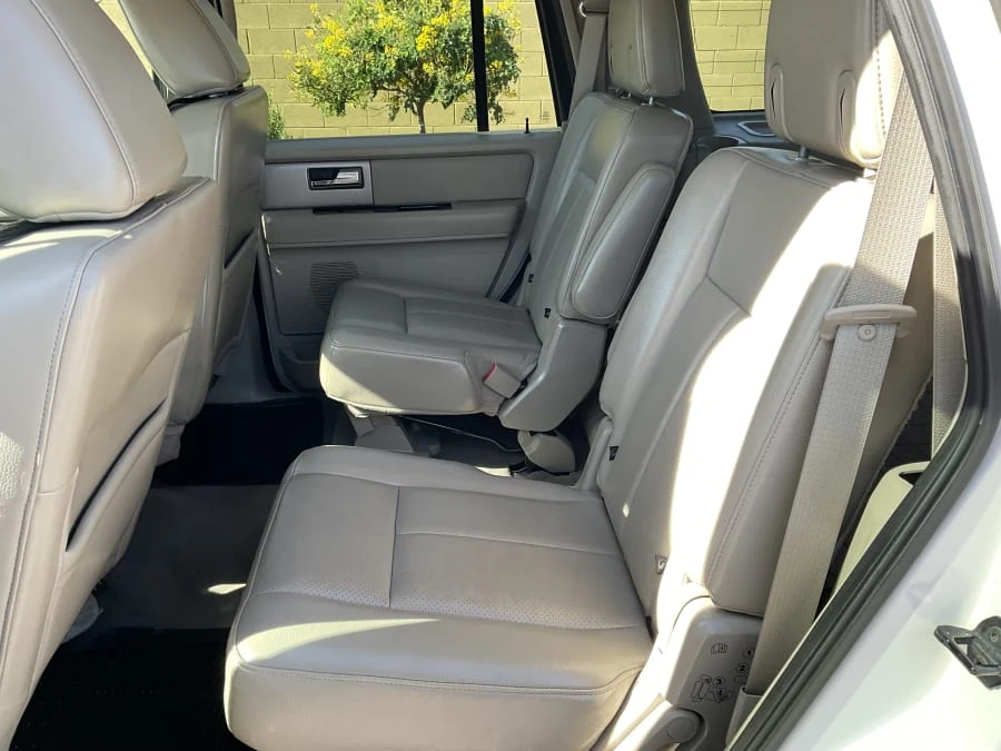 2011 Ford Expedition 3rd Gen - Image 7 of 9