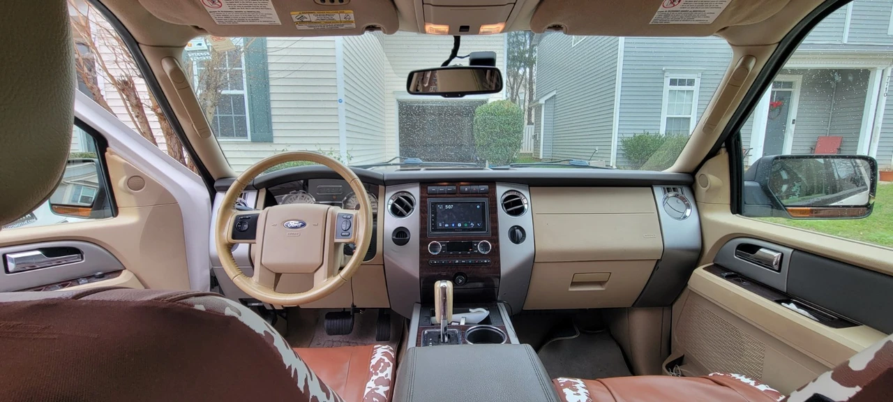 2011 Ford Expedition 3rd Gen - Image 7 of 9