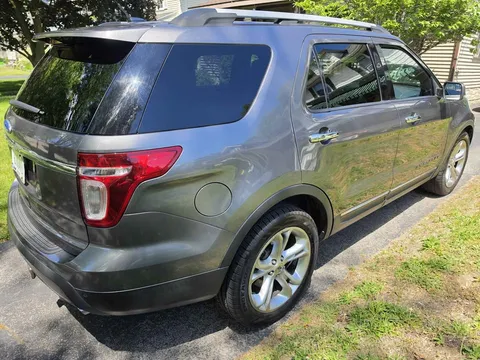 2011 Ford Explorer 5th Gen - Image 2 of 7