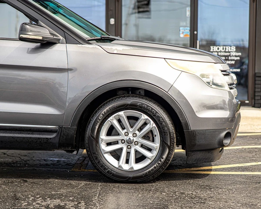 2011 Ford Explorer 5th Gen - Image 10 of 12
