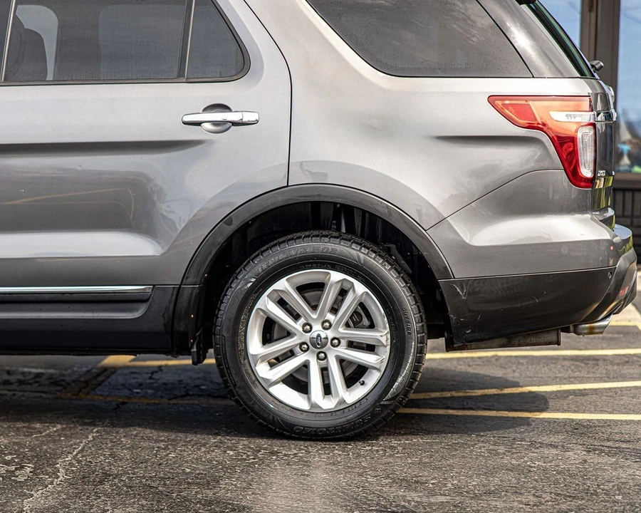 2011 Ford Explorer 5th Gen - Image 7 of 12