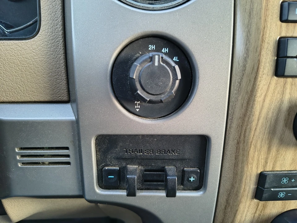 2011 Ford F-150 12th Gen - Image 28 of 31