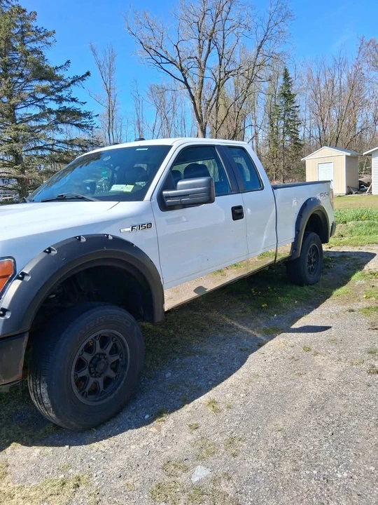 2011 Ford F-150 12th Gen - Image 2 of 2