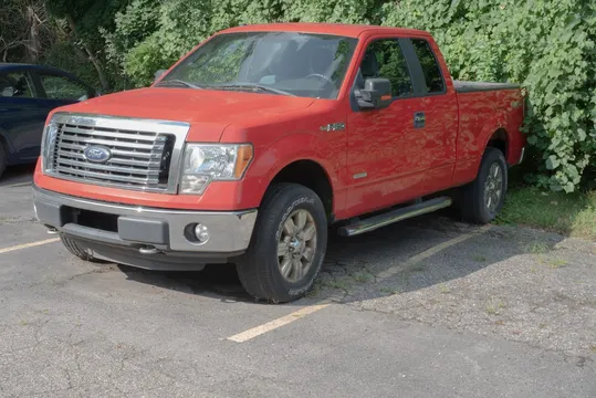 2011 Ford F-150 XLT SuperCab 4x4