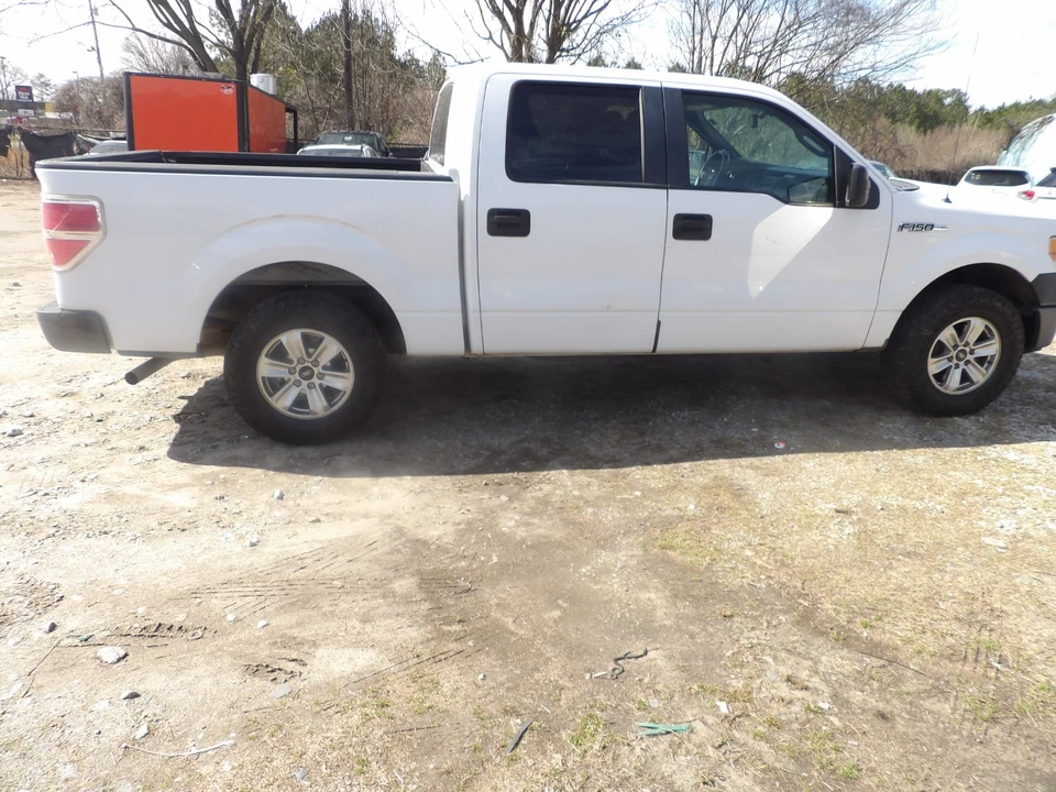2011 Ford F-150 12th Gen - Image 2 of 19