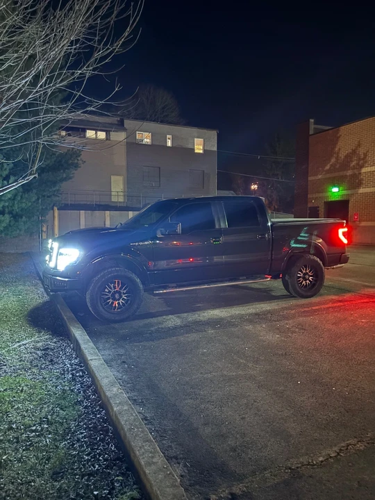 2011 Ford F-150 12th Gen - Image 2 of 19