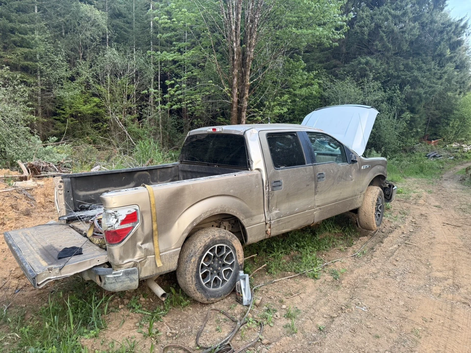 2011 Ford F-150 12th Gen - Image 2 of 5