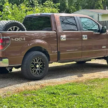 2011 Ford F-150 Short Bed 4D