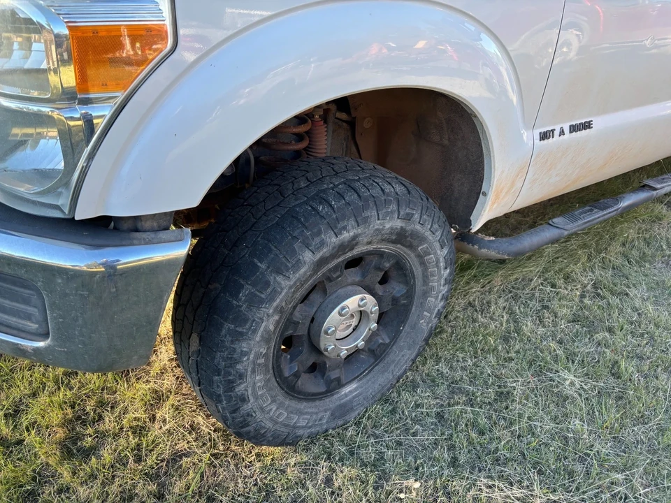 2011 Ford Super Duty 3rd Gen - Image 10 of 15