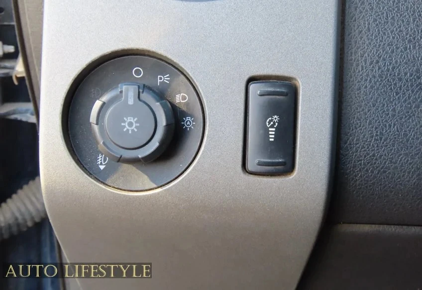 2011 Ford Super Duty 3rd Gen - Image 20 of 21