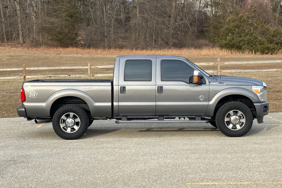 2011 Ford Super Duty 3rd Gen - Image 2 of 21
