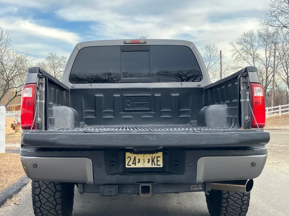 2011 Ford Super Duty 3rd Gen - Image 16 of 21