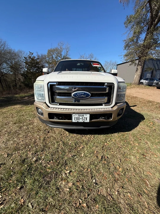 2011 Ford Super Duty 3rd Gen - Image 2 of 8