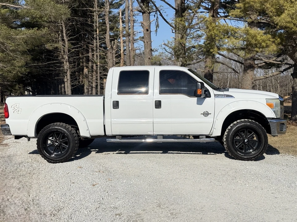 2011 Ford Super Duty 3rd Gen - Image 2 of 15