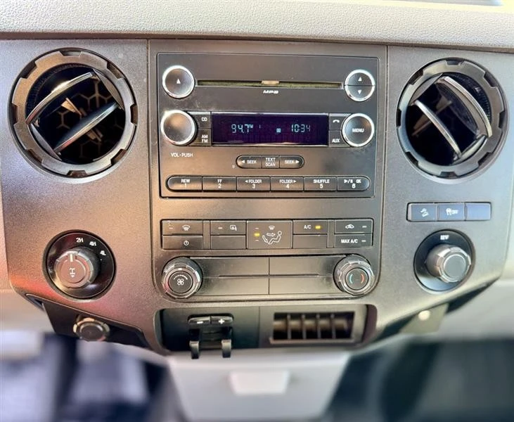 2011 Ford Super Duty 3rd Gen - Image 18 of 19