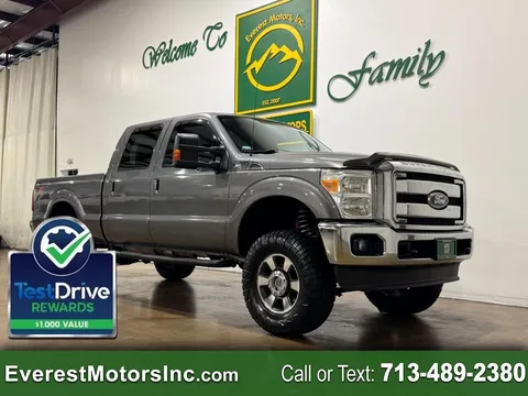 2011 Ford F-250 Super Duty LARIAT 4X4 CREWCAB SHORT 6.2L V8 GAS FX4