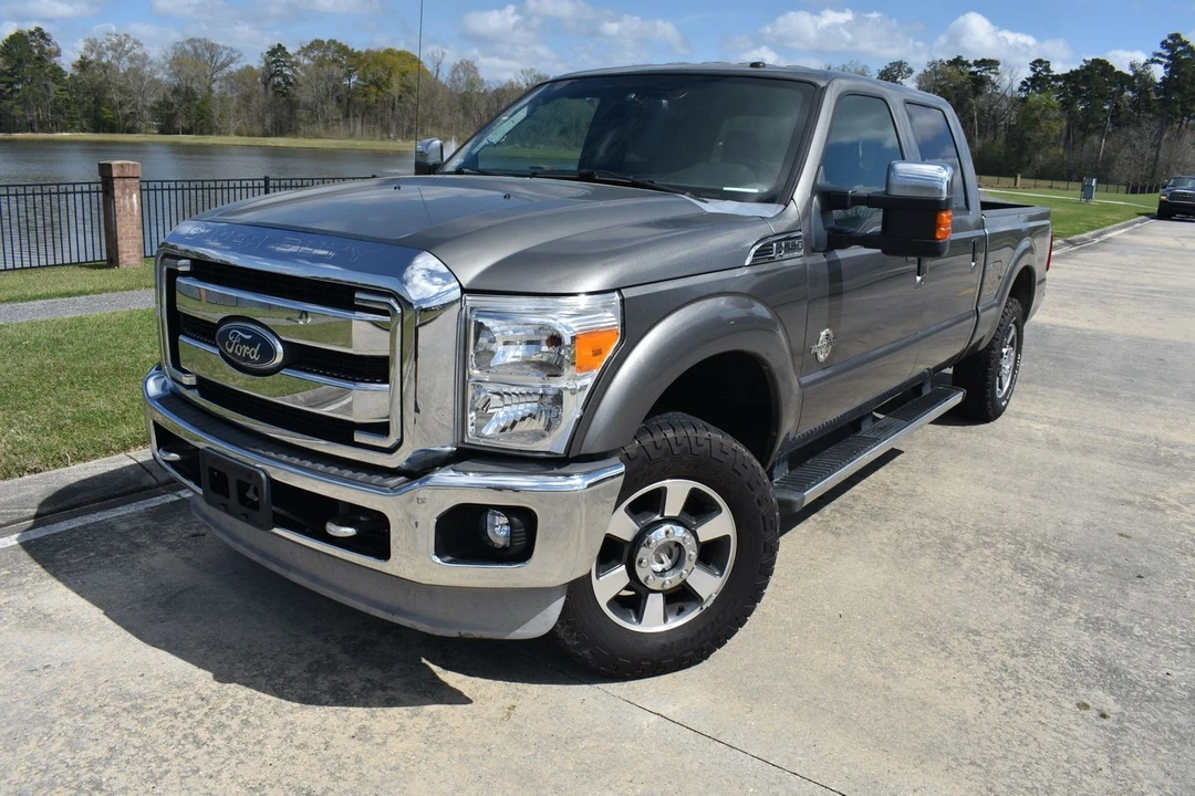 2011 Ford Super Duty 3rd Gen - Image 2 of 18
