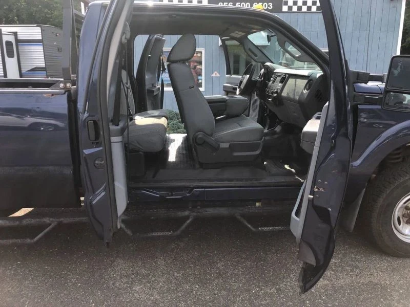 2011 Ford Super Duty 3rd Gen - Image 10 of 12