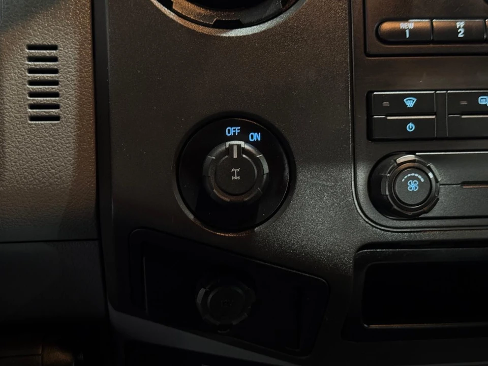 2011 Ford Super Duty 3rd Gen - Image 28 of 31