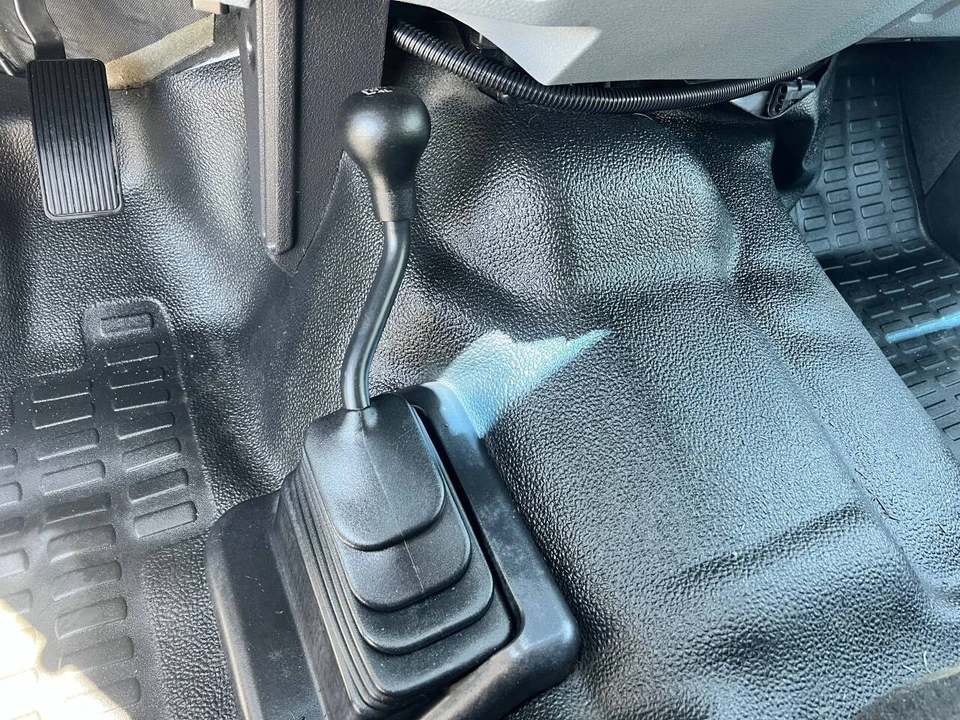 2011 Ford Super Duty 3rd Gen - Image 22 of 25